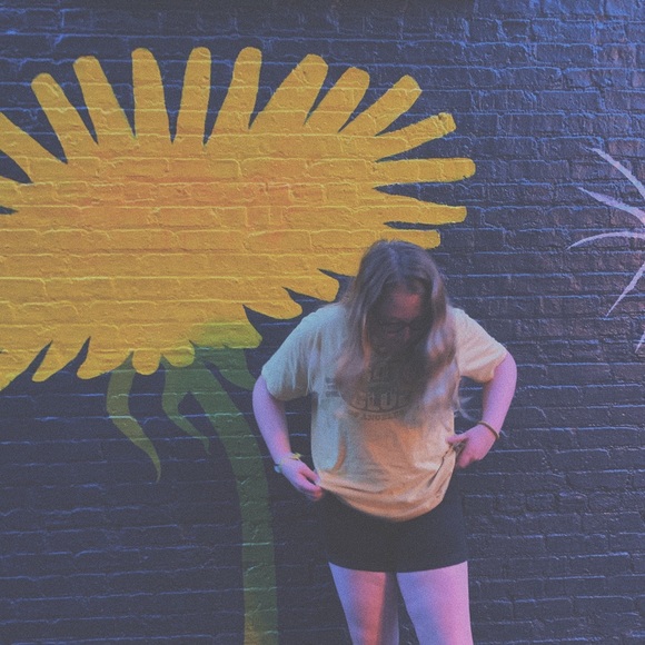 ella_hallstrom